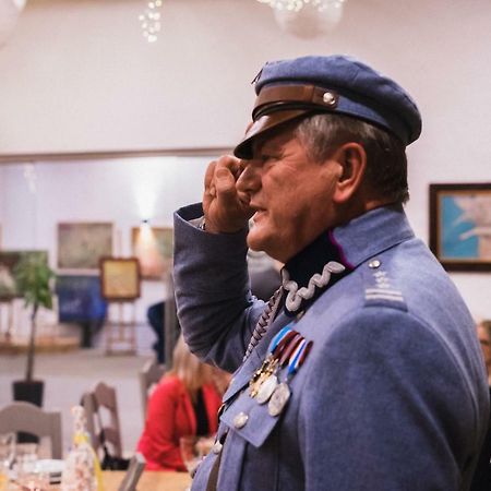 Zielona Brama Hotel Przywidz  Bagian luar foto